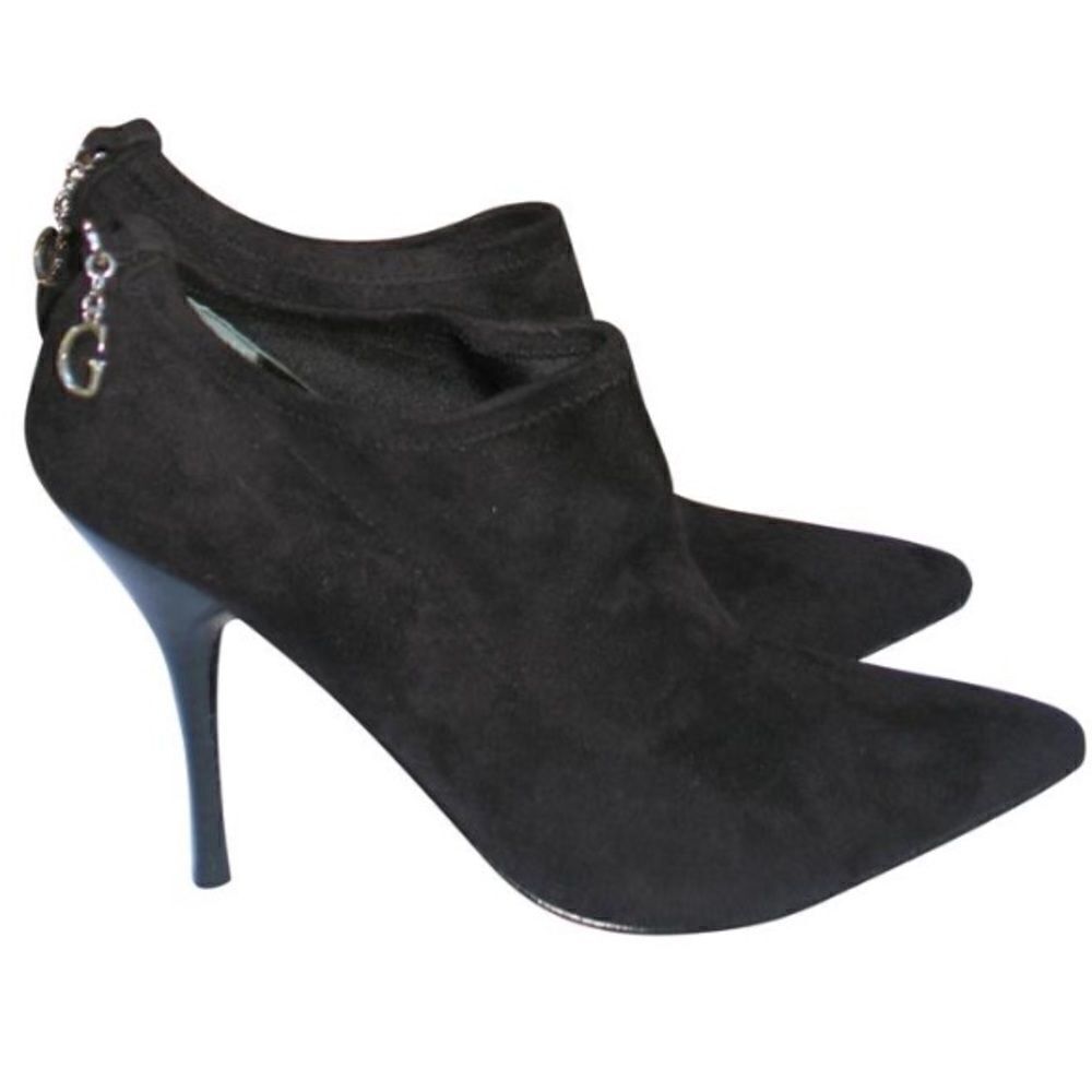 NWT Black Black Faux Suede Heeled Booties